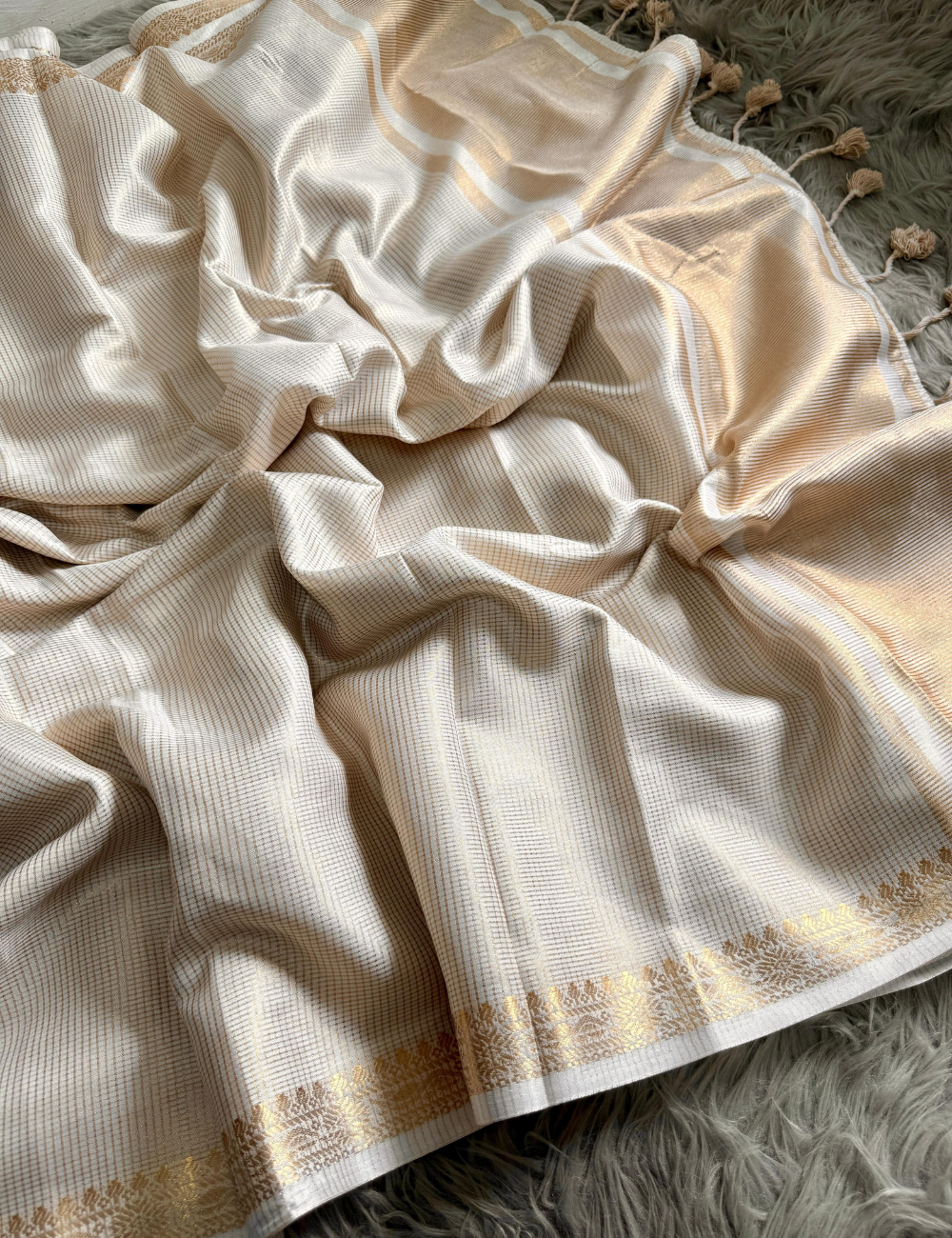 Onam Kasavu Sarees